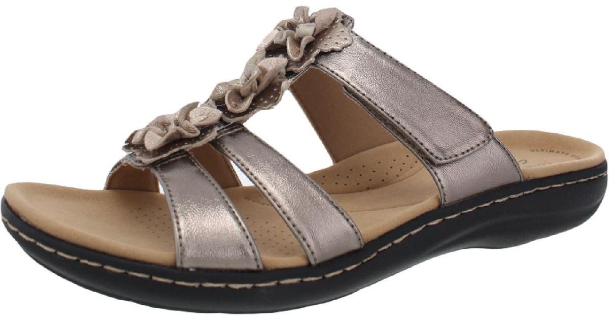 Clarks Laurieann Judi Comfort Insole Adjustable Flat Sandals in Brown