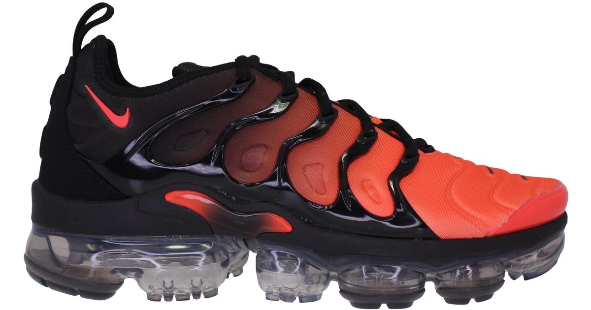 nike vapormax plus bright crimson