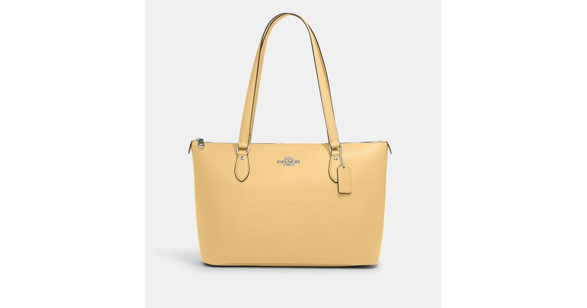 Coach Outlet Gallery Tote in Yellow | Lyst