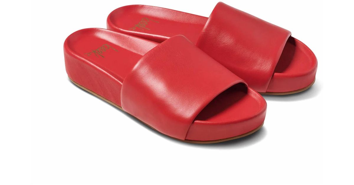 Beek Pelican Leather Sandal in Red | Lyst