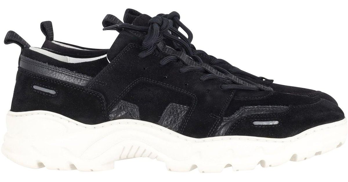 【関税込み】AMI Paris ブラック Lucky 9 スニーカー AMI Parisのブラック Lucky 9 スニーカーがセール中