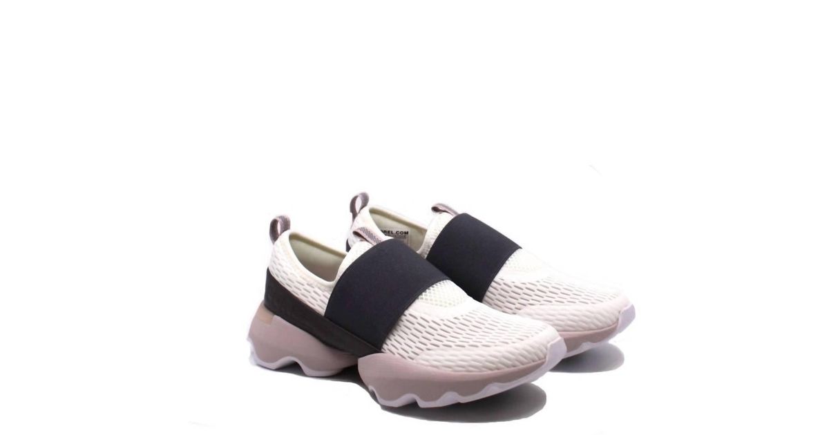 kinetic impact strap sneaker