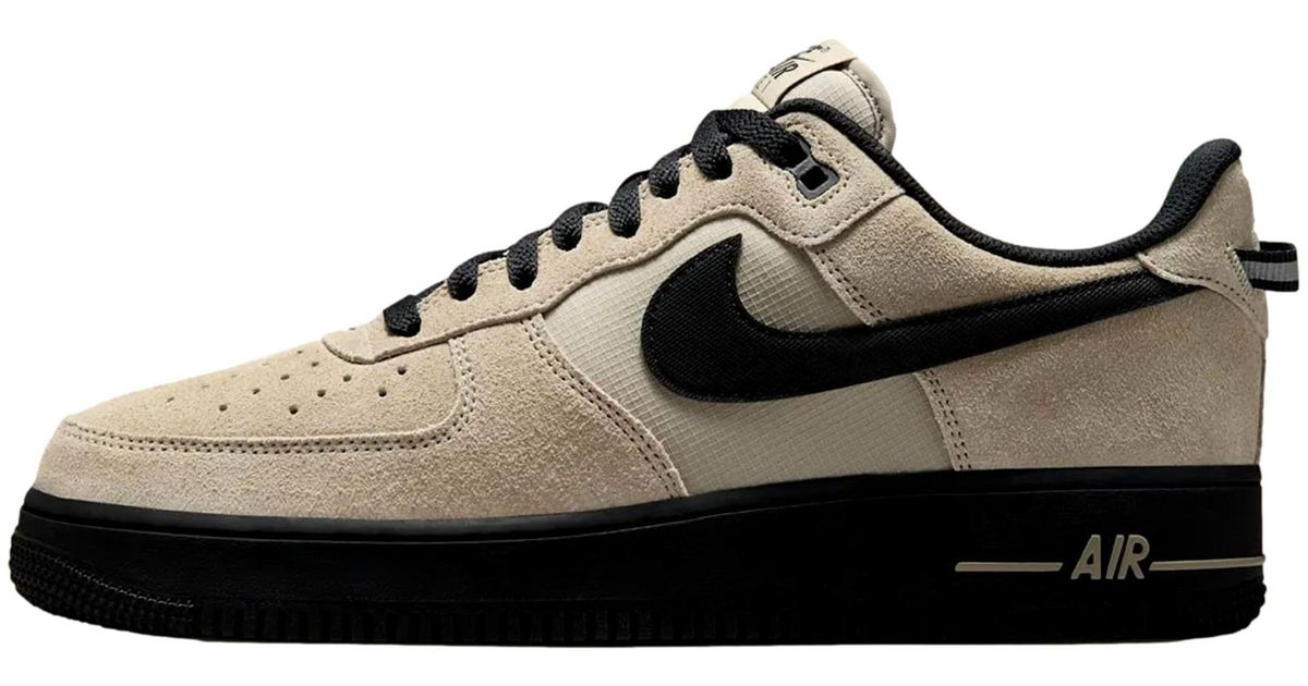 air force with brown tick