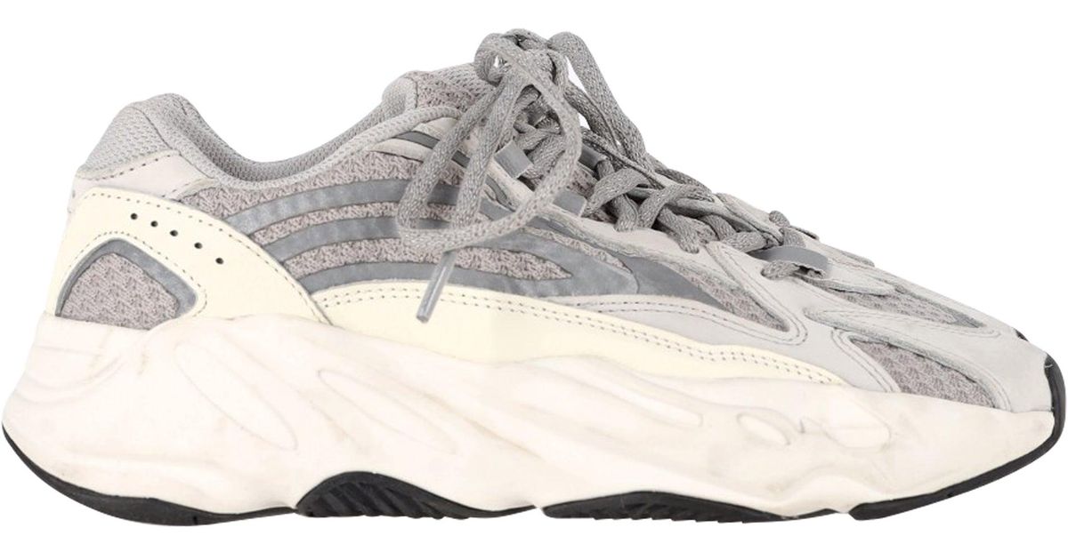 Yeezy Adidas Boost 700 V2 "Static" Sneakers in White | Lyst