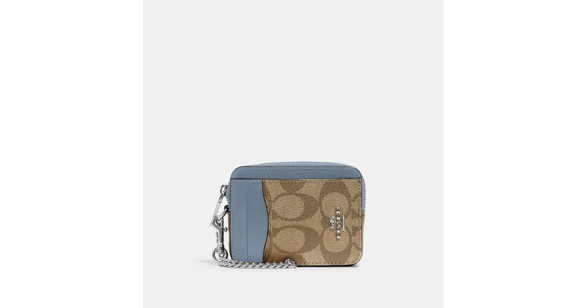 Which is better?! Coach Multifunction Card Case or Coach Zip Card