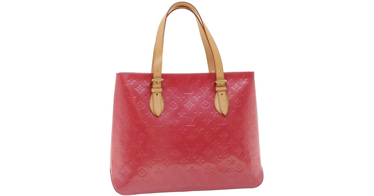 Louis Vuitton Brentwood Red Patent Leather Handbag (Pre-Owned)