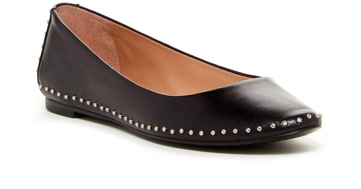 Vince Camuto 's Alola Flat Shoes in Brown | Lyst