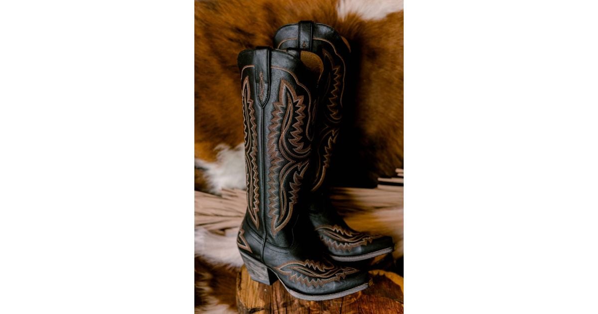 Ariat Casanova Snip Toe Boots in Black Lyst