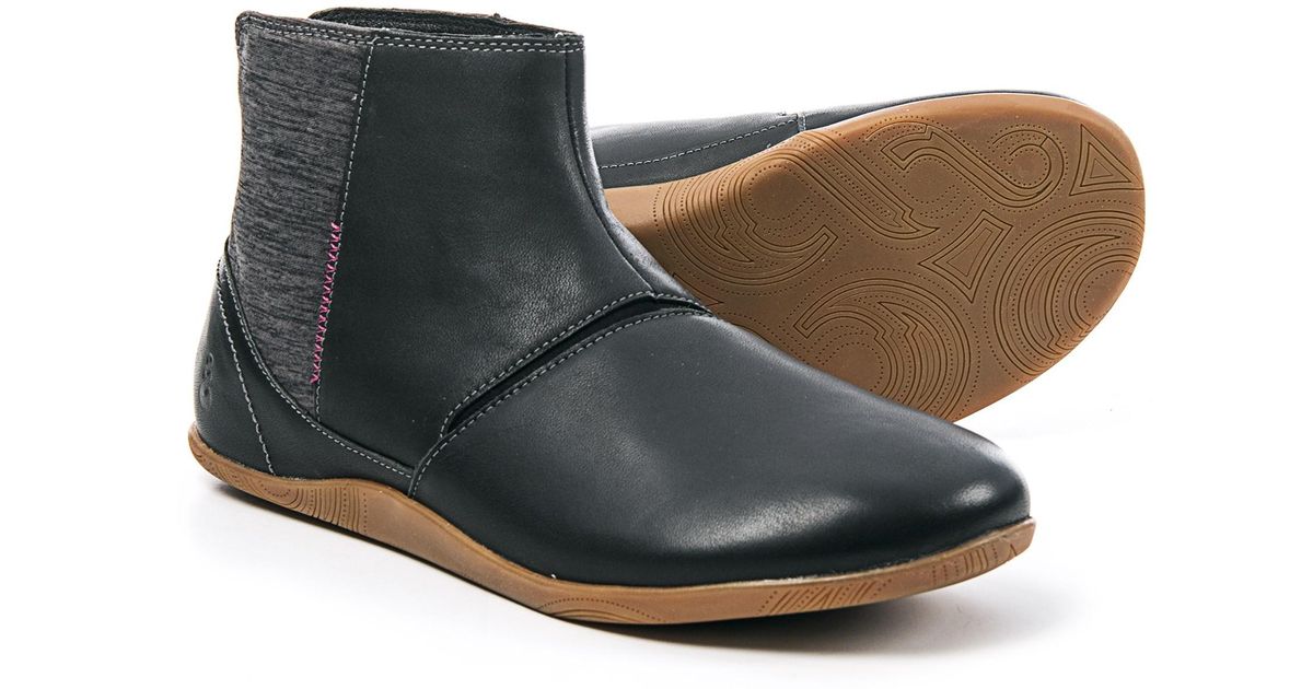 ahnu ankle boots