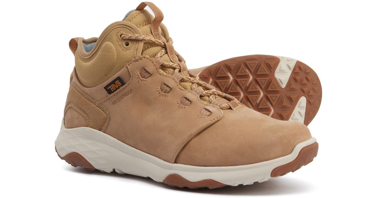 teva arrowood 2 hiking boot