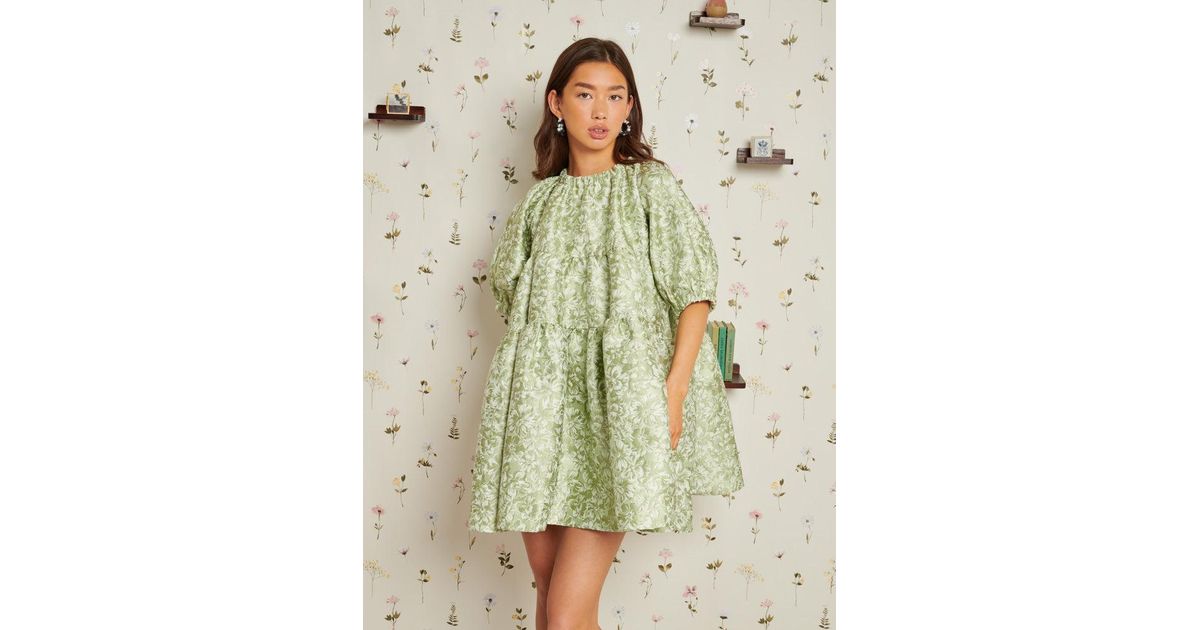 sister-jane-Laurel-Green- 