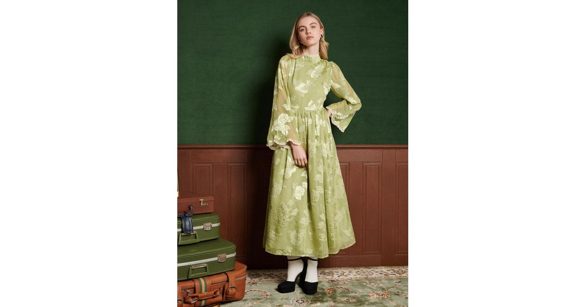 【英国発Sister Jane】Emile floral-jacquard chiffon dress Sister Jane Emile Floral-jacquard Chiffon Midi Dress Light