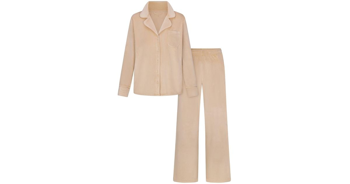 Skims Long Pajama Set in Natural | Lyst