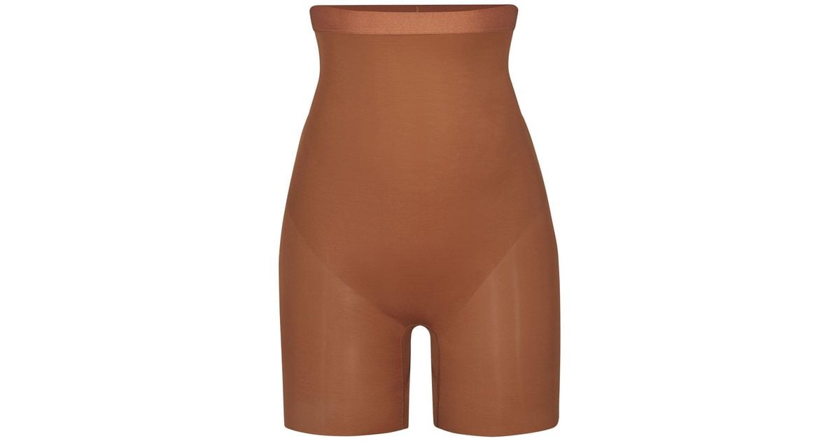 Skims Barely There Shapewear Mid Thigh Short in Bronze (Brown) Lyst