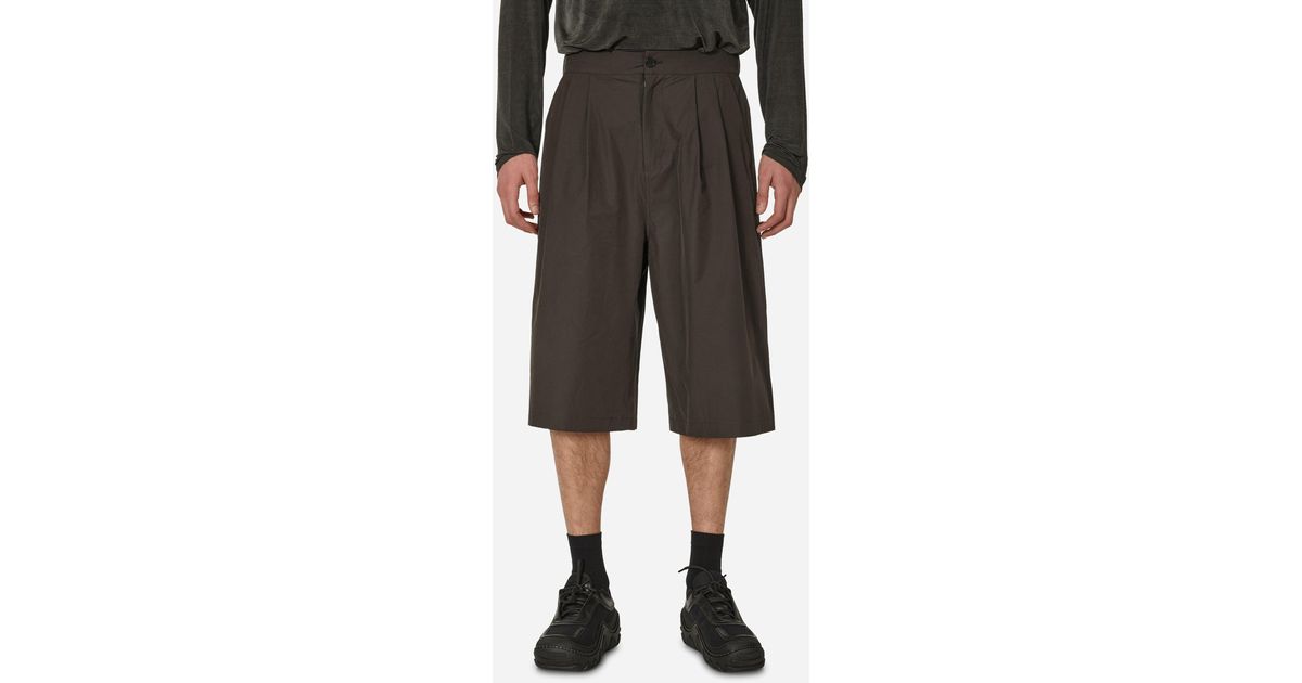 パンツ AMOMENTO 24SS two tuck wide shorts AMOMENTO: Off-White Two Tuck Wide Shorts | SSENSE