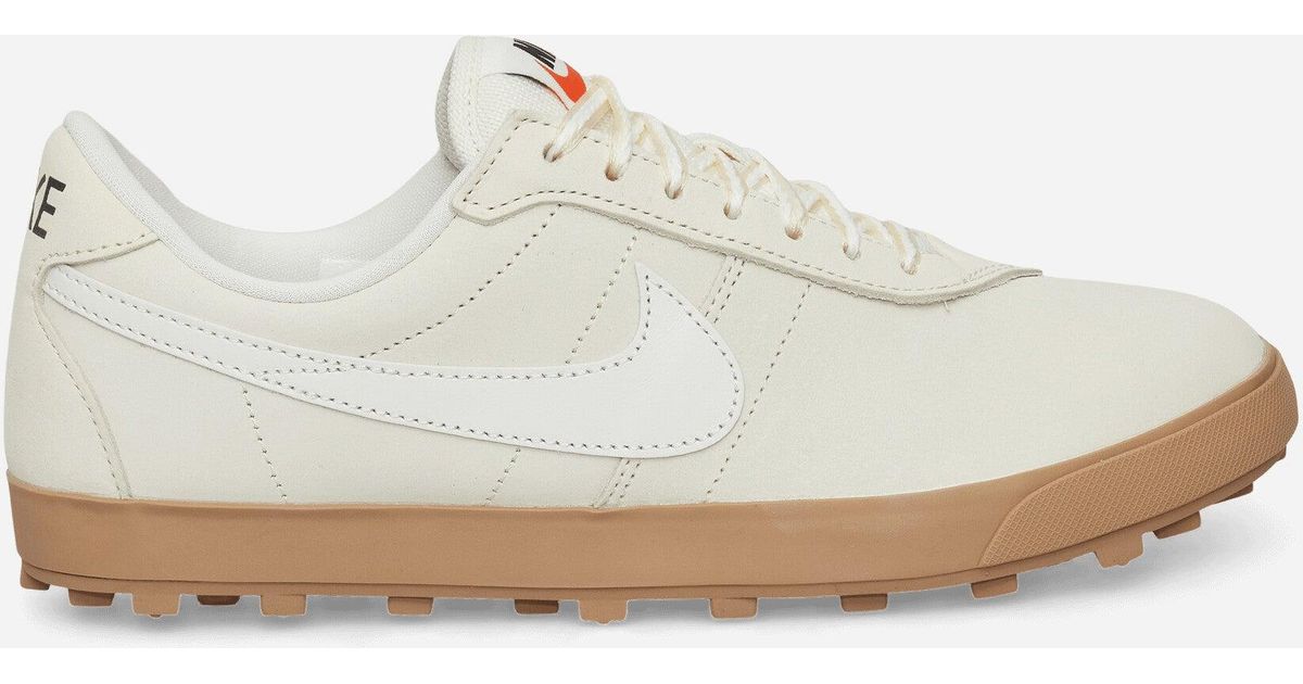 Nike Astrograbber Sneakers Coconut Milk / Gum Light Brown in White 