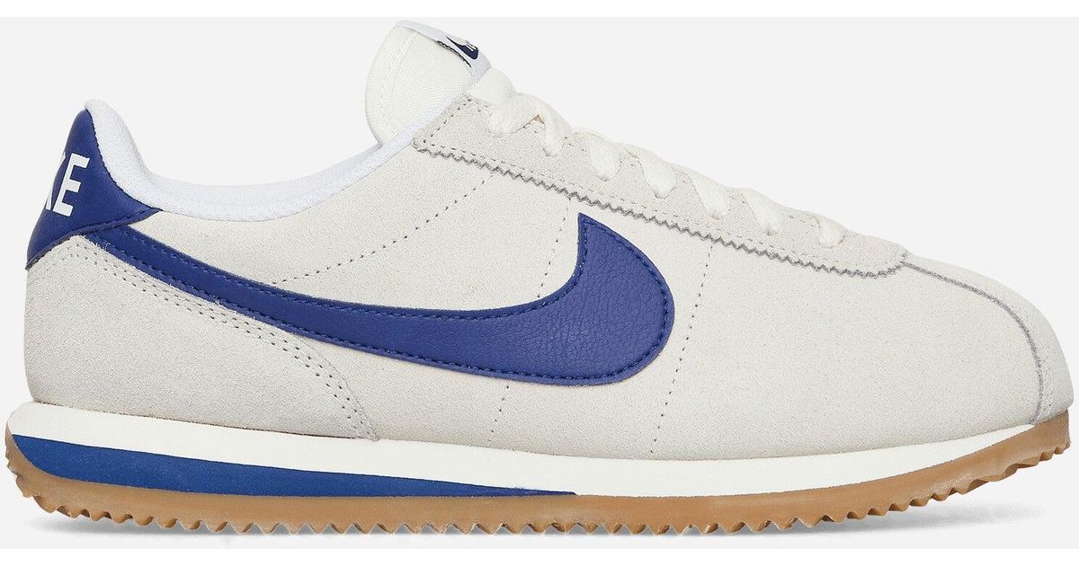 Royal blue deals nike cortez