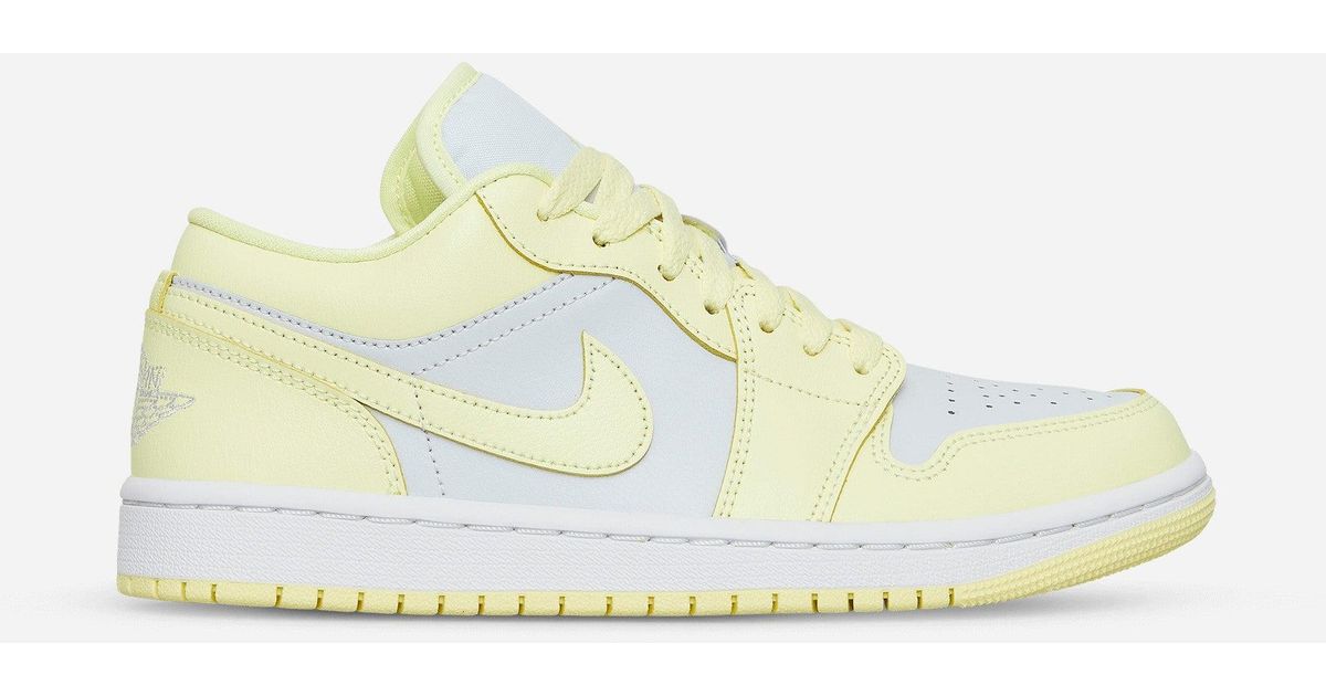 Nike Leather Wmns Air Jordan 1 Low Sneakers Lemonade for Men Lyst UK