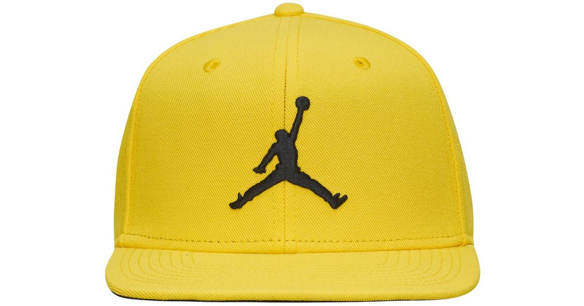 mens yellow nike hat