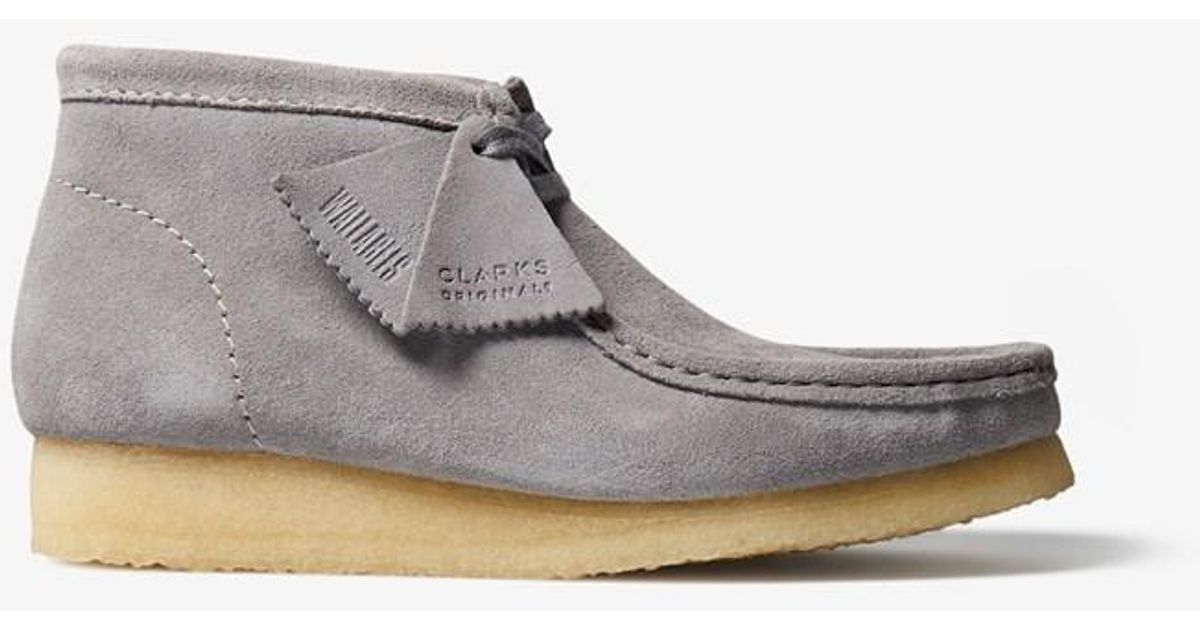 grey wallabees