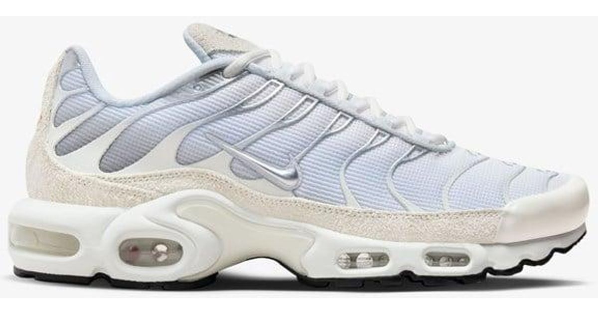 white air max plus womens