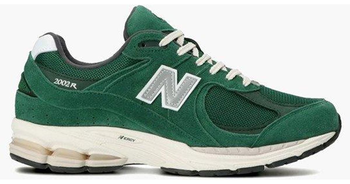 New Balance 2002r in Green for Men Lyst