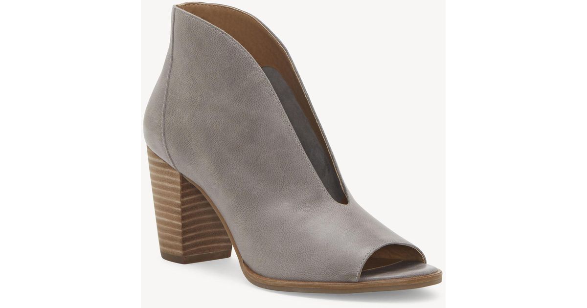 Lucky Brand Leather Joal V Cut Bootie - Lyst