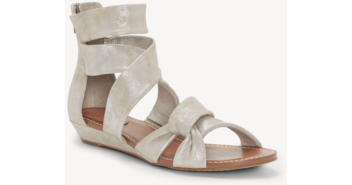 vince camuto seevina low wedge sandal
