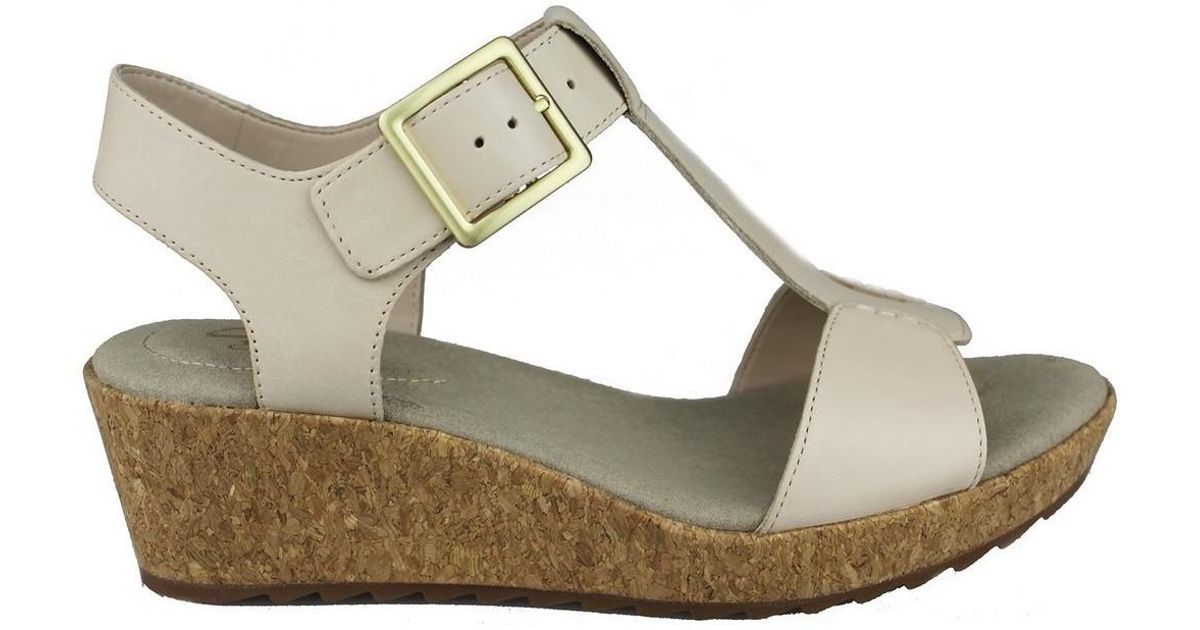 clarks kamara kiki sandals