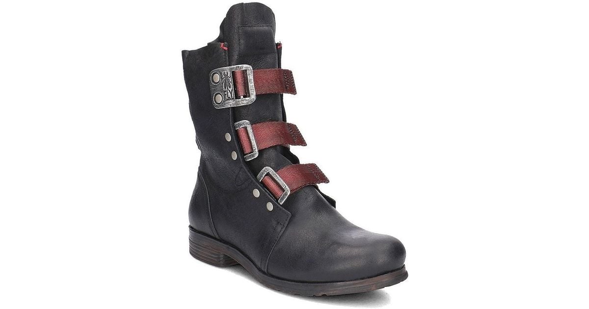 fly london chukka boots