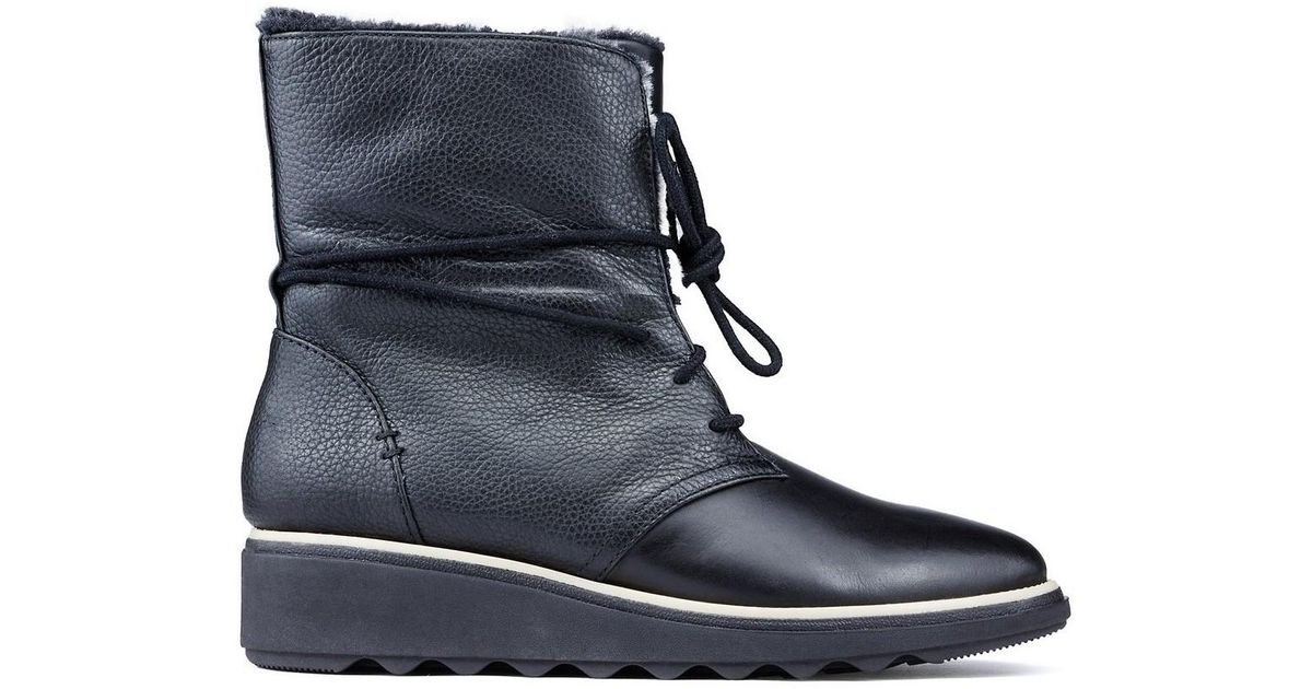 clarks sharon pearl boots