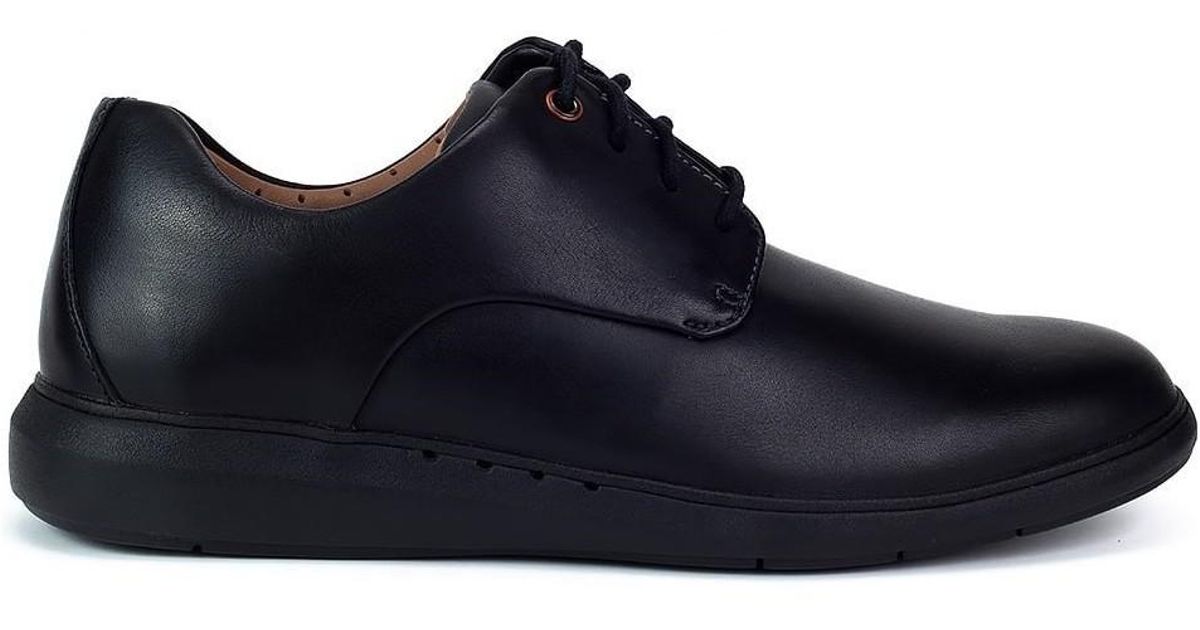 un voyage plain clarks