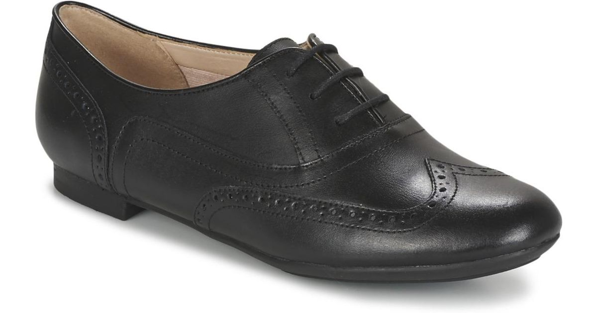 clarks carousel trick