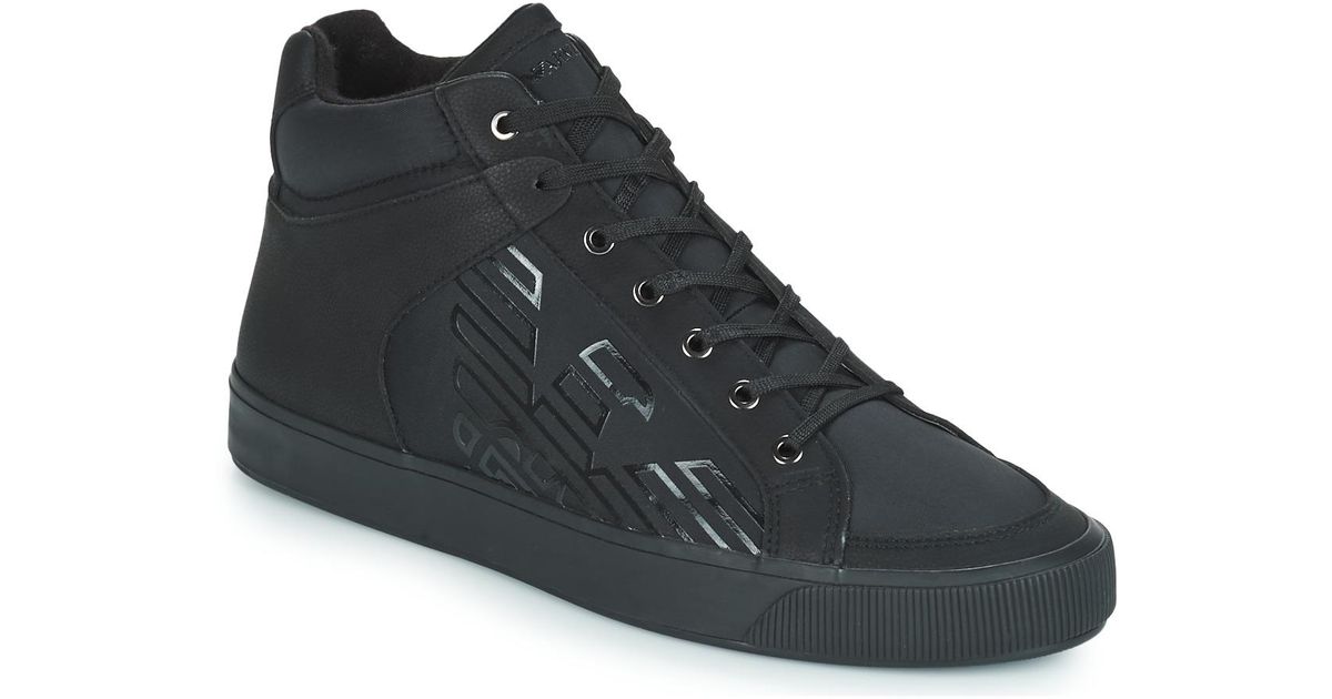 armani takkies