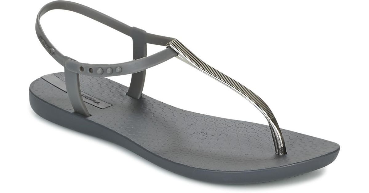 ipanema charm v sandal