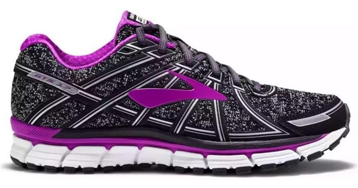 brooks brothers running shoes