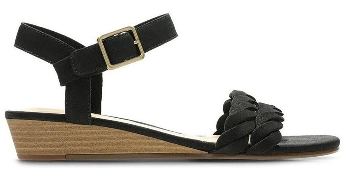 clarks smart shoes