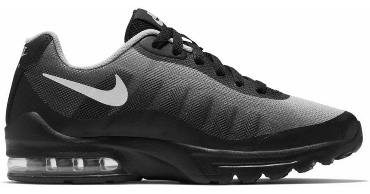 nike invigor trainers