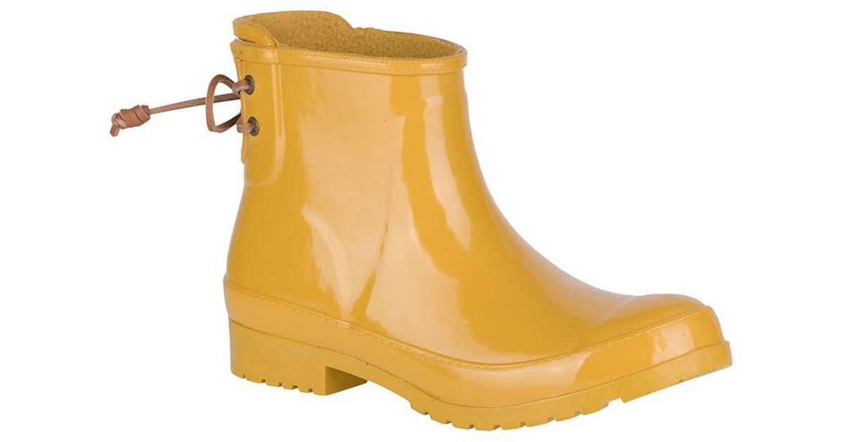 Walker Turf Rain Boot in Yellow 
