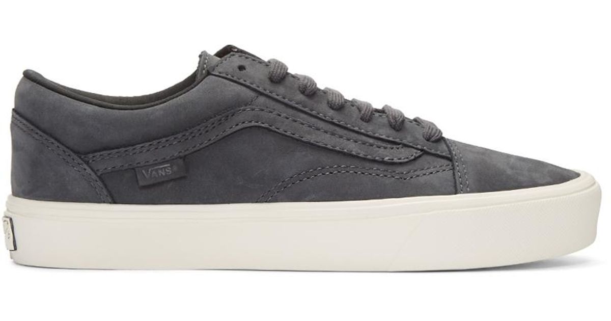 vans nubuck