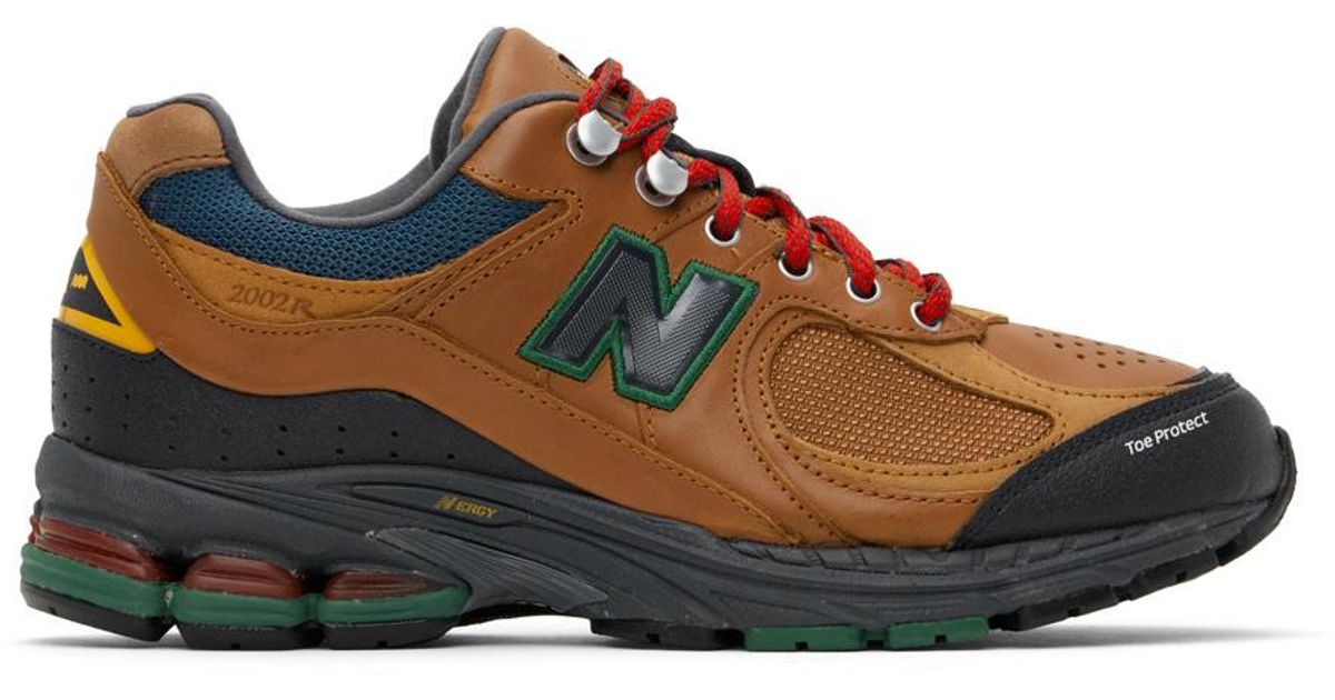 New Balance 2002r Sneakers in Brown for Men | Lyst UK