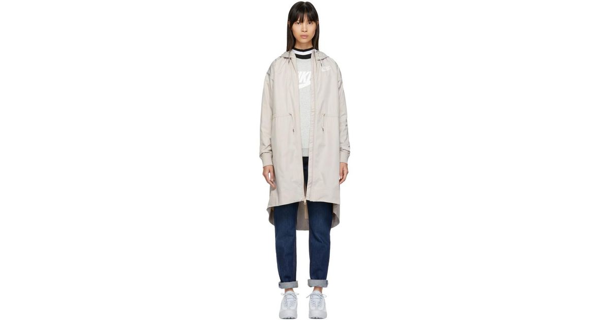 nike shield windrunner