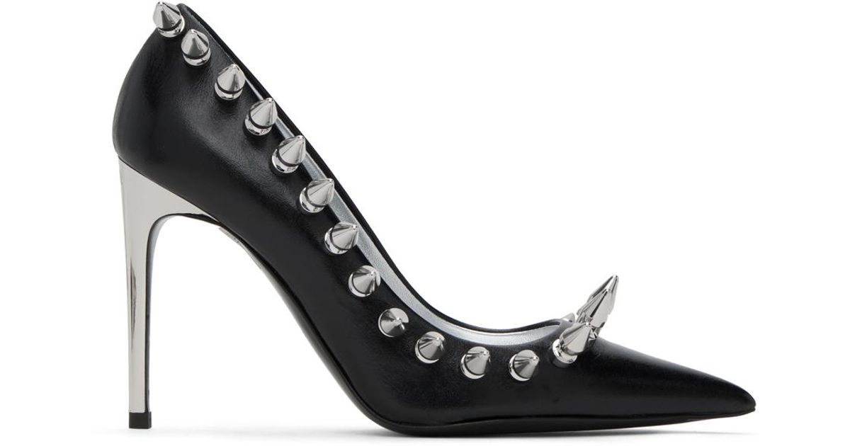 moschino-ABlackFantasy-Spikes-