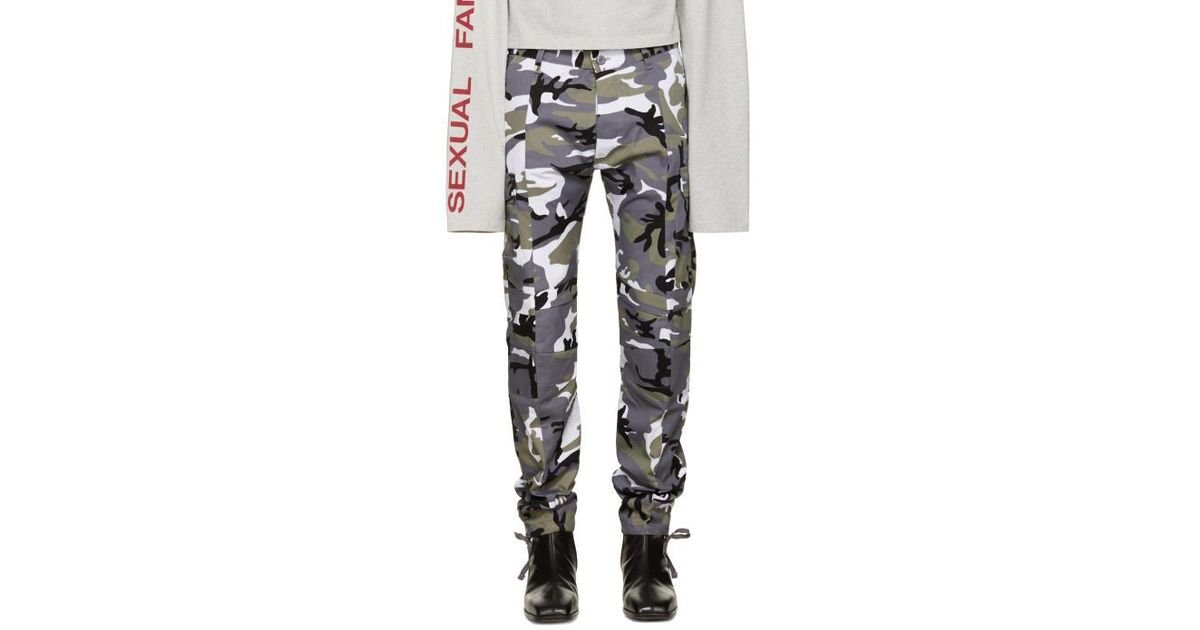 cargo pants grey camo