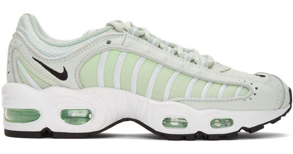 nike tailwind aurora green