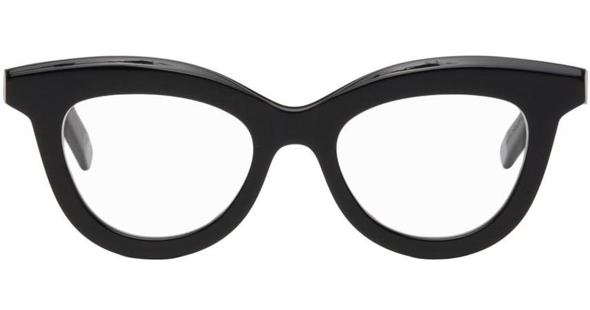 100 spectacles