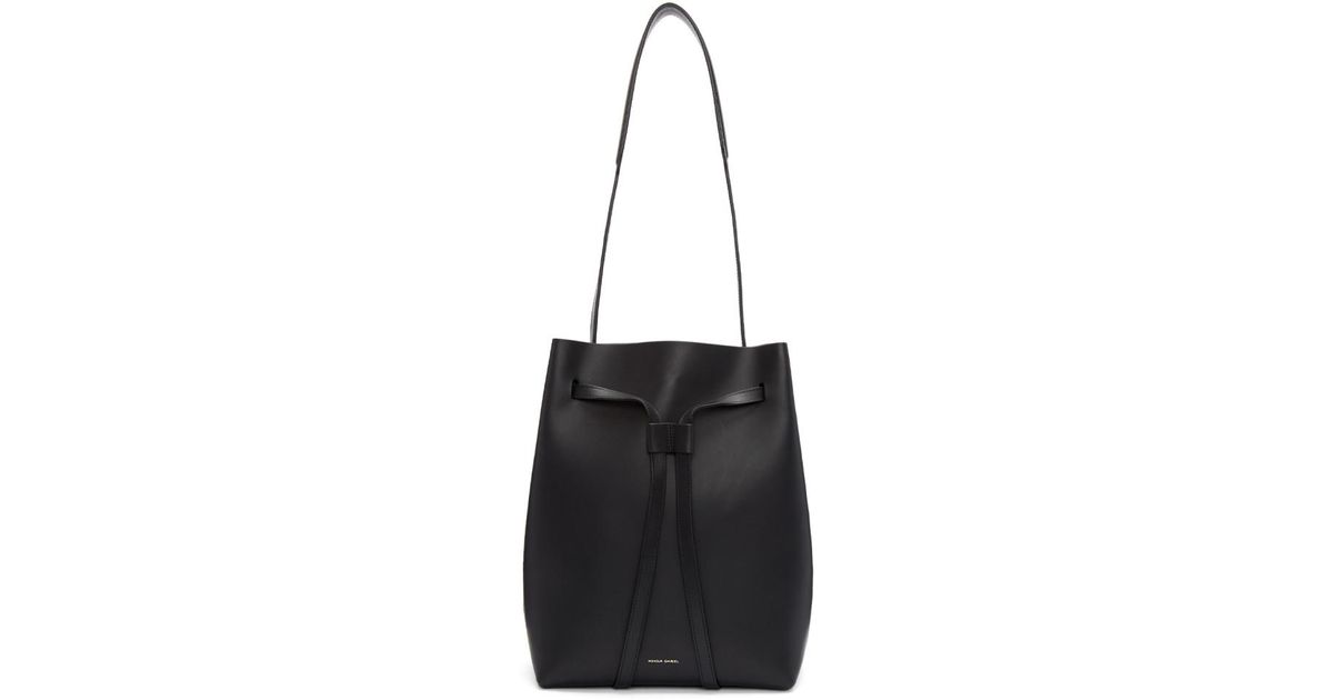 drawstring hobo bag