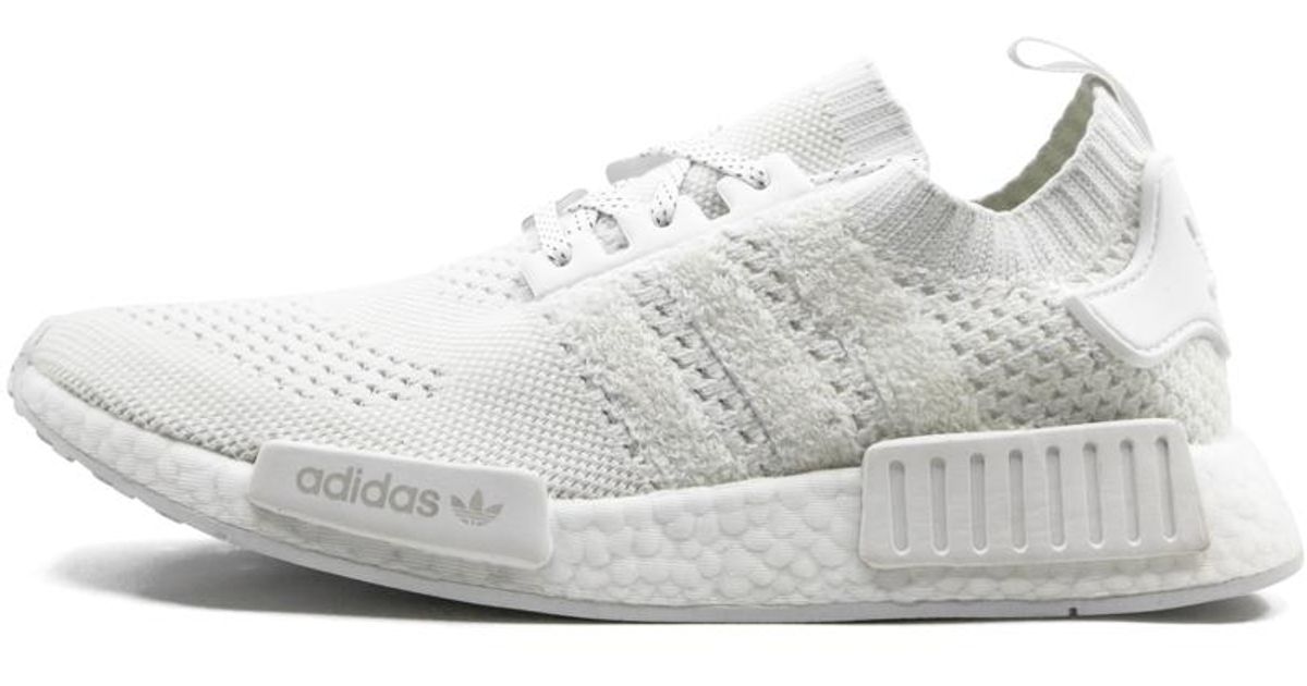 nmd r1 pk triple white