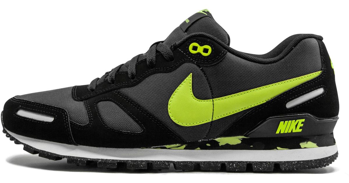 nike air waffle trainer green