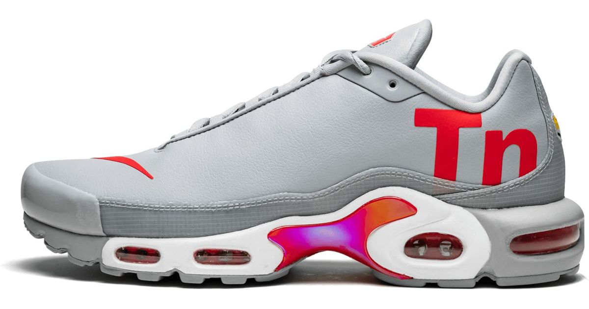 nike air max plus grey and red